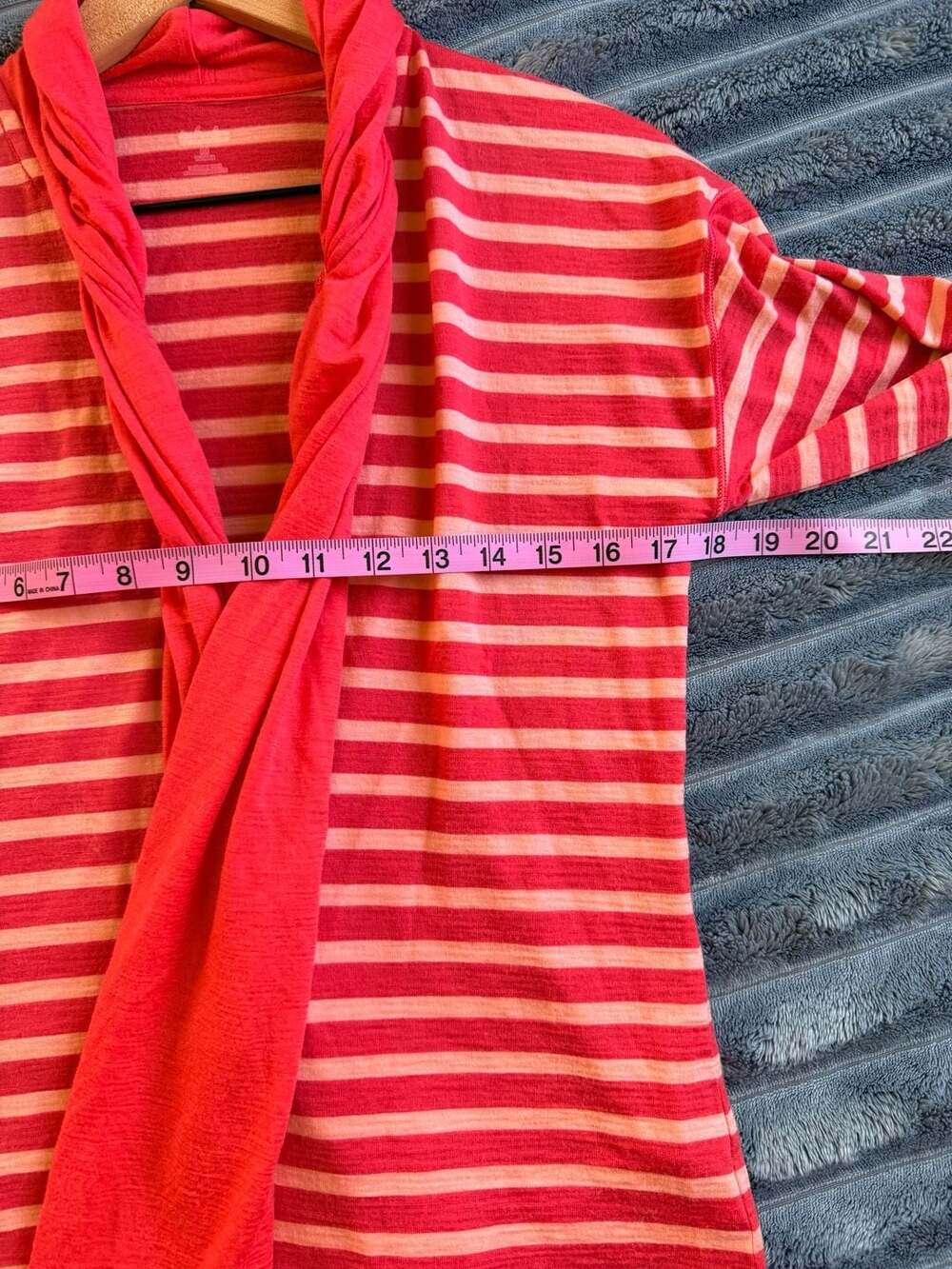 Icebreaker 100% Merino Wool Cardigan Sweater Pink & Coral Stripe Size M - Picture 7 of 8